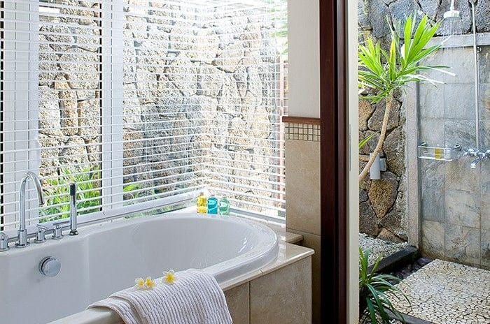HERITAGE VILLAS - TWO BEDROOM POOL VILLA BATHROOM